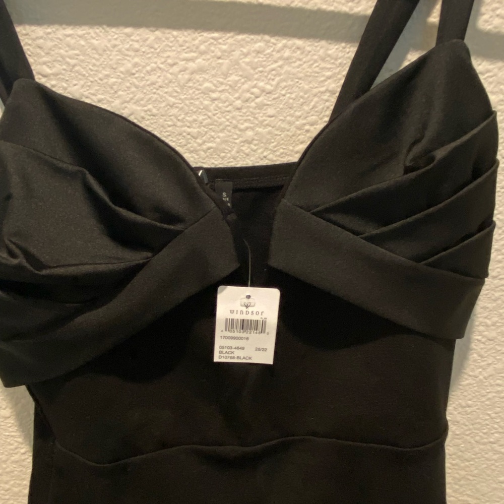 Windsor Elegant Black Dress